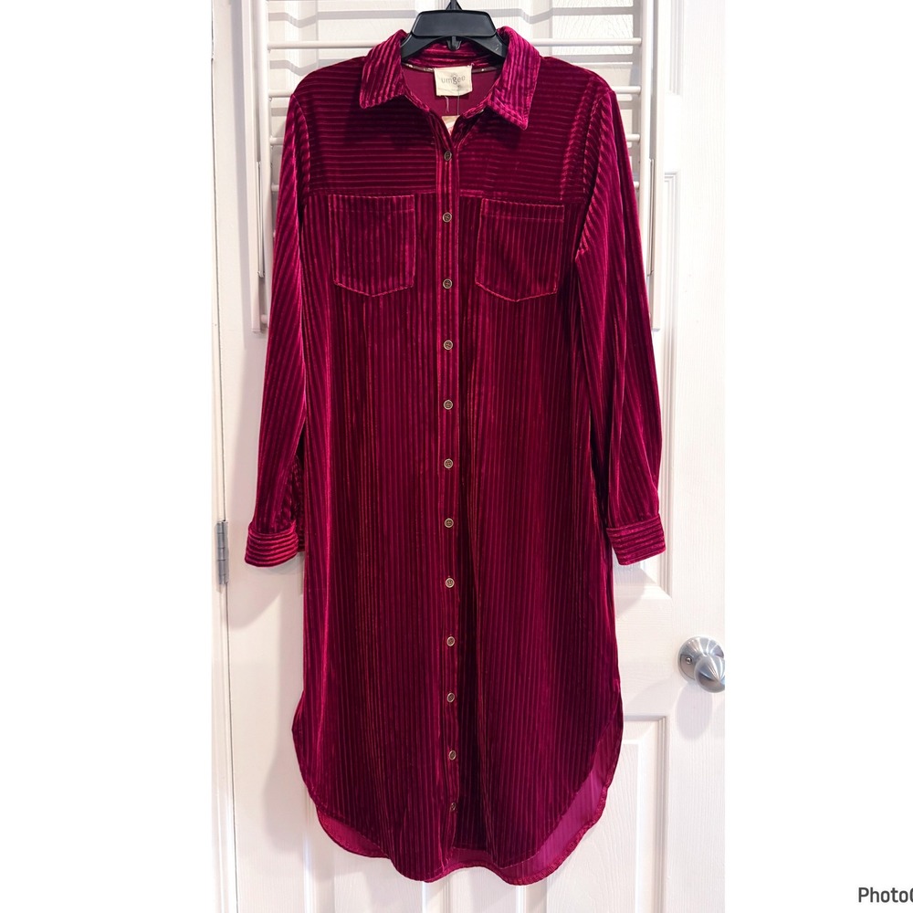 NWT Umgee Raspberry Velvet Button Down Midi Dress Jacket Long Sleeves Small